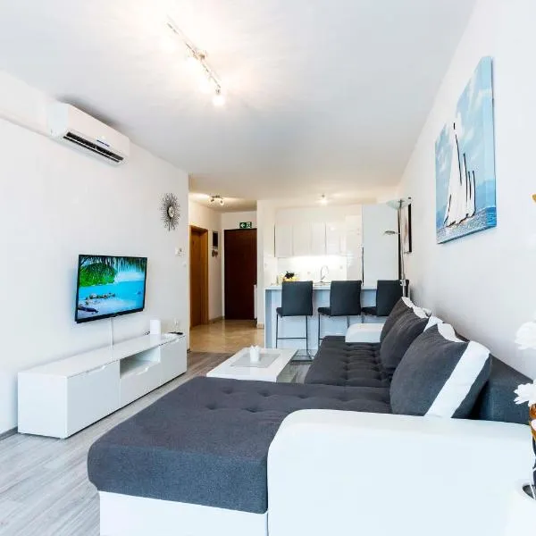 Apartment Elena、プーラのホテル