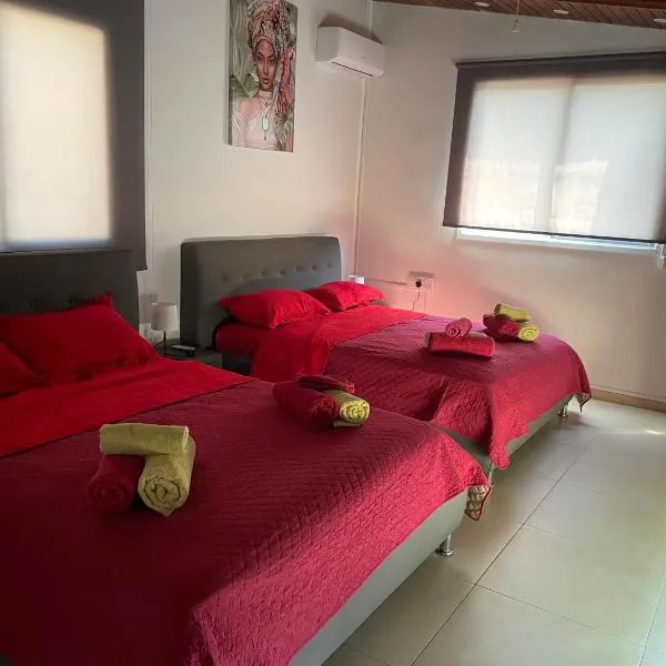 Sofros To Apomero, hotel in Ayios Pavlos