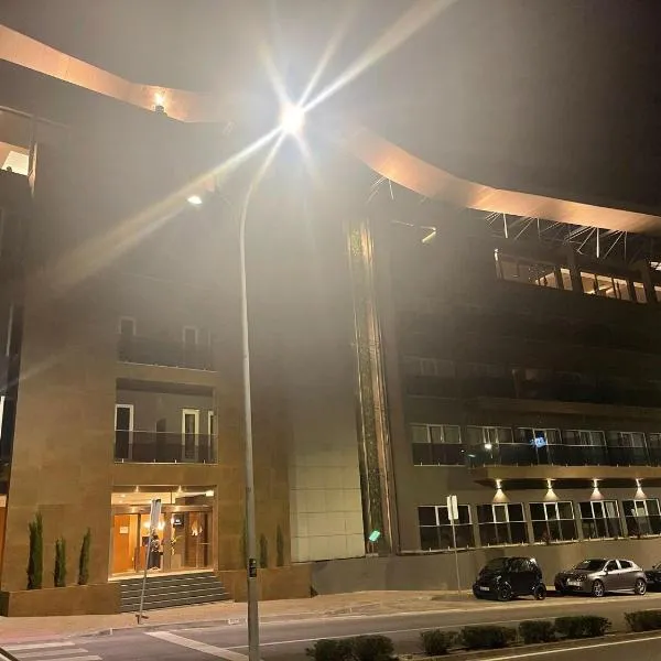 Hotel Versatile, ξενοδοχείο σε Guarda