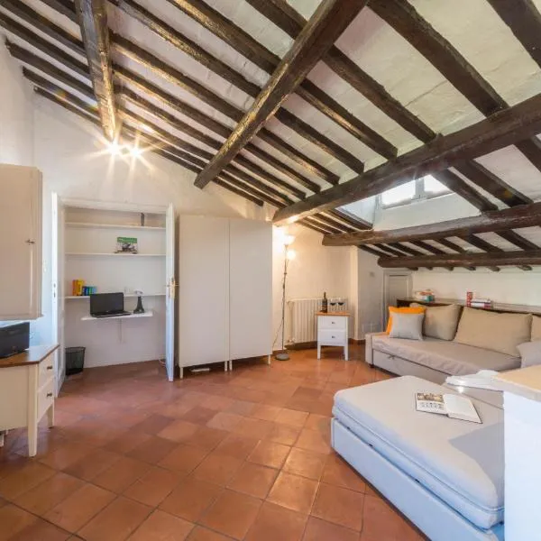 Cozy & Charme Apartment in Rome, hotel v Římě