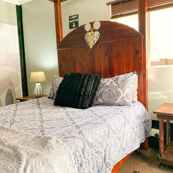 Havana Nights、グラスコップのホテル