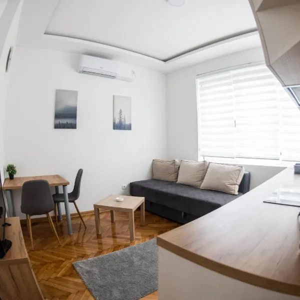APARTMAN TEA 3, hotel v destinaci Čukarica