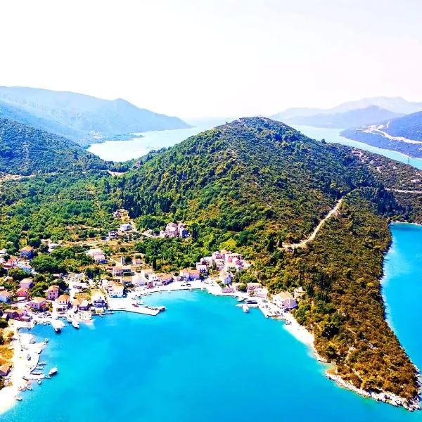 Holiday Home By The Sea--Bougainvillea, hotel v destinaci Ston