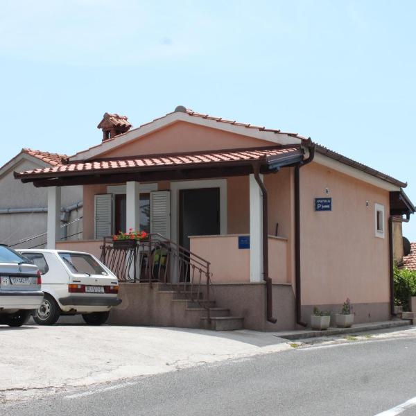 Apartments with a parking space Kraj, Opatija - 7794
