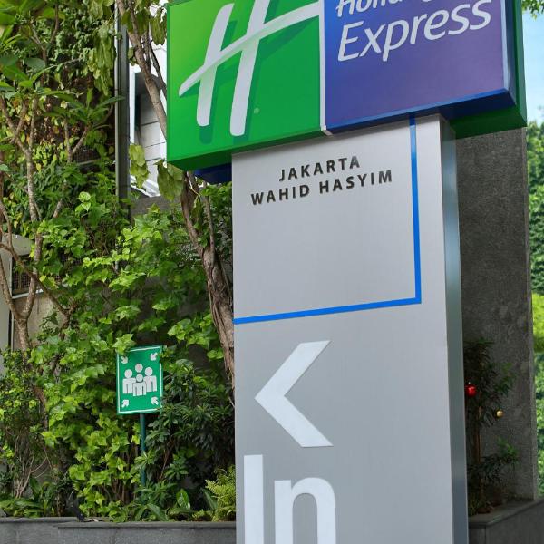 Holiday Inn Express Jakarta Wahid Hasyim, an IHG Hotel