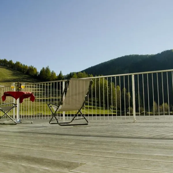 Hotel Kube, hotel in Folgaria