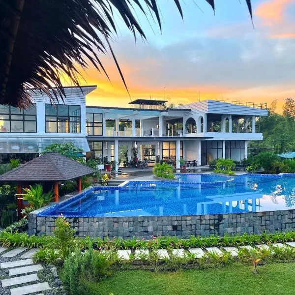 Vistapaloma beach resort, hotel in Odiong
