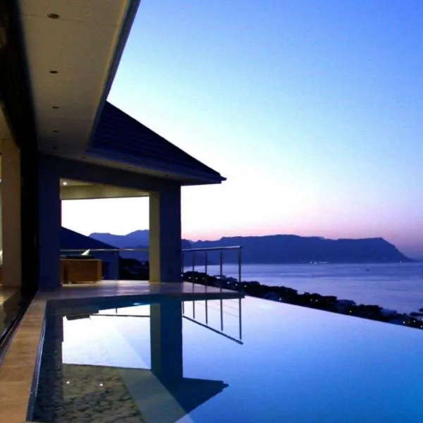 Aqua Terra Boutique Guesthouse - Simon's Town, Cape Town, Hotel in Simonʼs Town