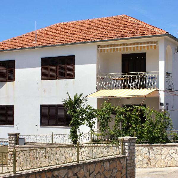 Apartments by the sea Jezera, Murter - 5074