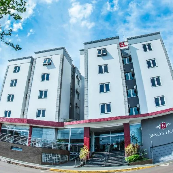 Benos Hotel, Hotel in Santa Rosa
