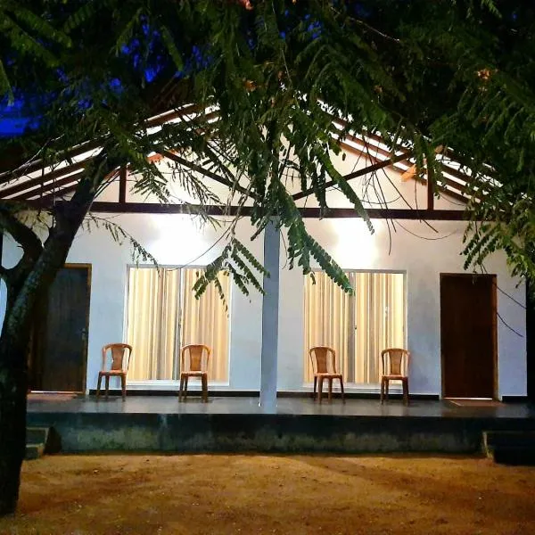 Hotel krish, hotel v destinaci Kalkudah