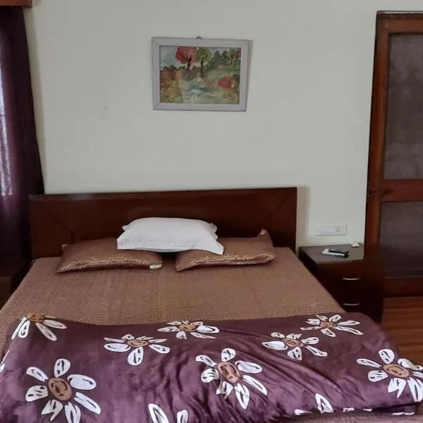vera home stay, hotel in Dehradun