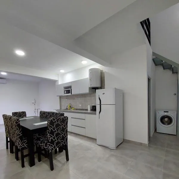 DUPLEX 3: San Fernando del Valle de Catamarca'da bir otel