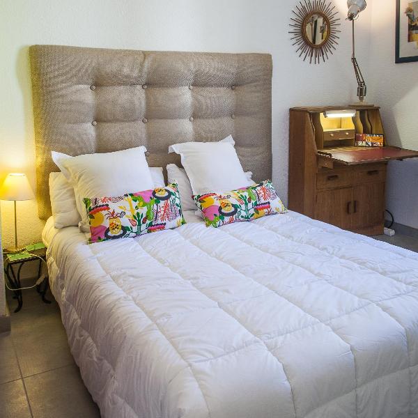 Villa Schiller, 2 studios côté jardin - quartier Orangerie, Страсбург