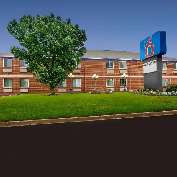 Motel 6 Tulsa, Ok - Central, ξενοδοχείο σε Τάλσα