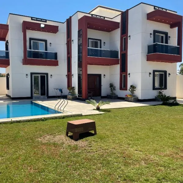 Vilaria King mariot fully air conditioned villa فيلاريا كنج مريوط فيلا مكيفه بالكامل、アレクサンドリアのホテル