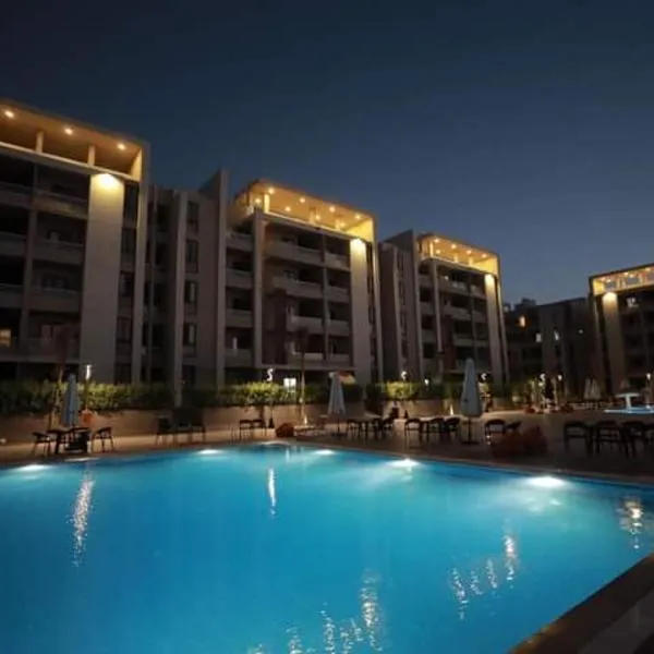 شاليه غرفة وريسبشن جراند هيلز, hotel in Dawwār ‘Abd Allāh