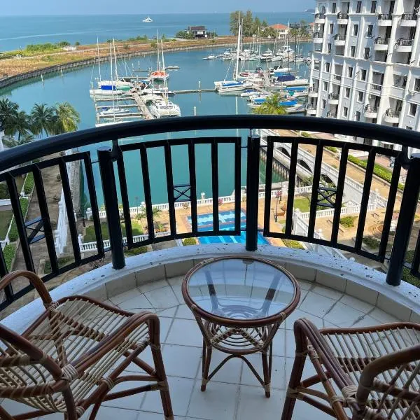 Sevenseas Marina Crescent, ξενοδοχείο σε Πορτ Ντίξον