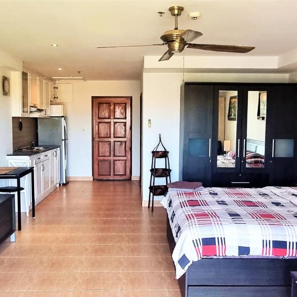 Penthouse studio apartment The Residence Jomtien