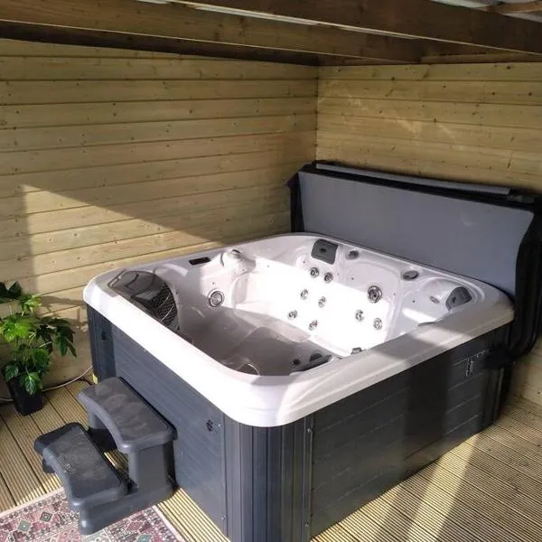 Luxurious Property, Paddy's Haven, Wild Atlantic Way, County Clare, ξενοδοχείο σε Kilrush