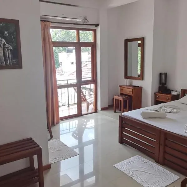 Rajarata Family Resort, hotel in Anuradhapura