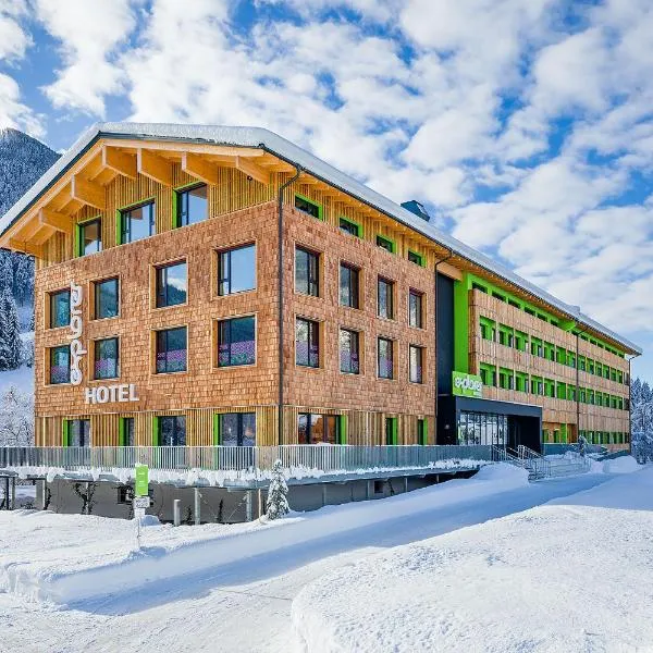 Explorer Hotel Garmisch, hotel v destinaci Farchant