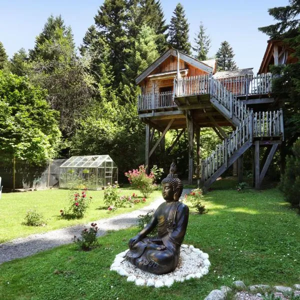 Les Lodges de Babylone, hotel a Larringes