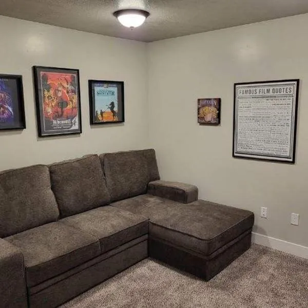 Lovely Condo! W/ free recreational vehicle parking, ξενοδοχείο σε Garden City