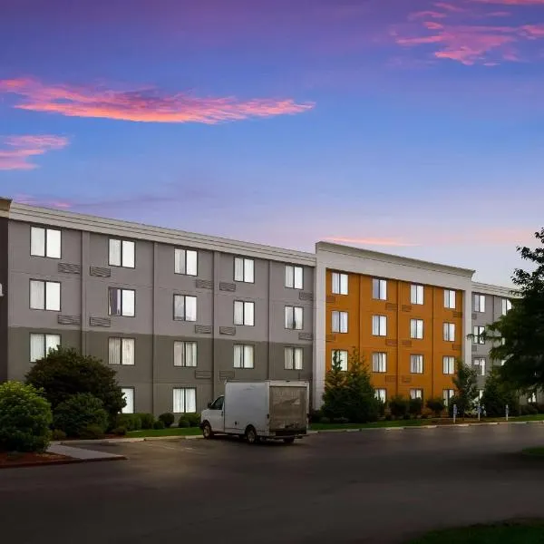 Best Western Hunt's Landing Hotel Matamoras Milford, מלון בMatamoras