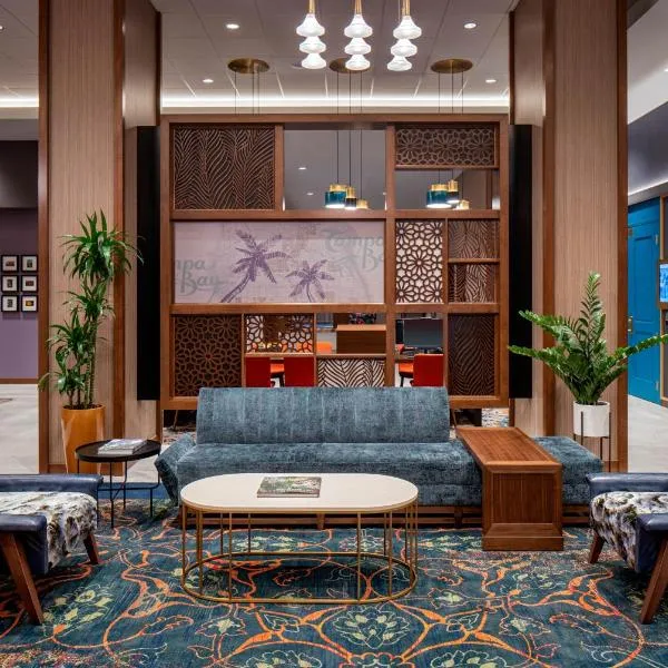 Hyatt House Tampa Downtown，位于坦帕的酒店
