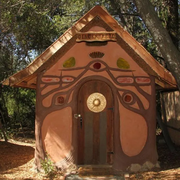 Gingerbread House, מלון בגייזרוויל
