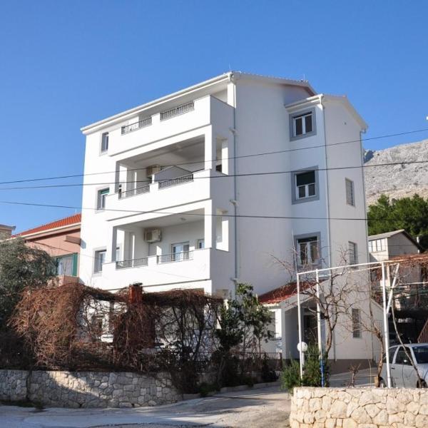 Apartments by the sea Duce, Omis - 8633