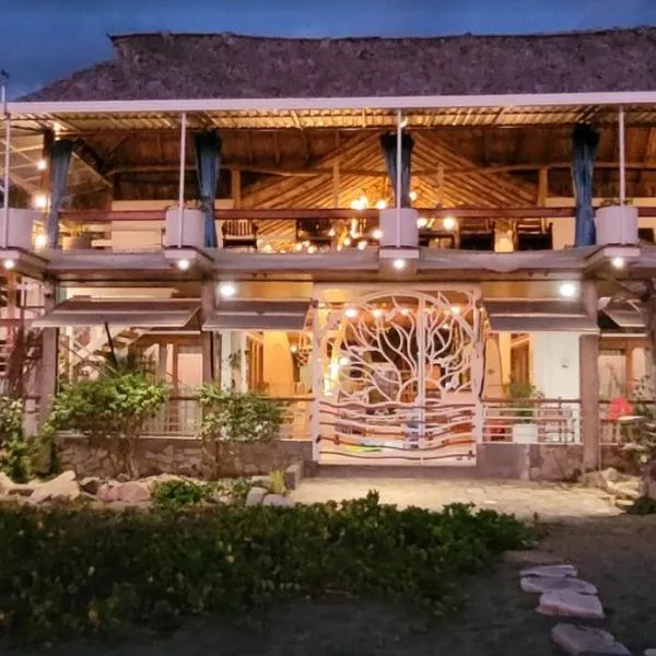 Sirena Surf Lodge Miramar Nicaragua、Miramarのホテル