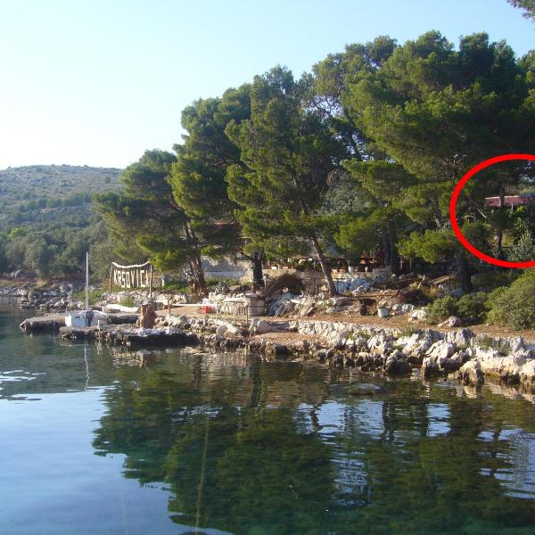 Seaside secluded apartments Cove Krsovica - Telascica, Dugi otok - 11001