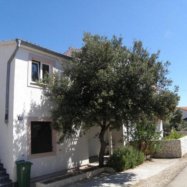 Apartments with a parking space Jezera, Murter - 11373