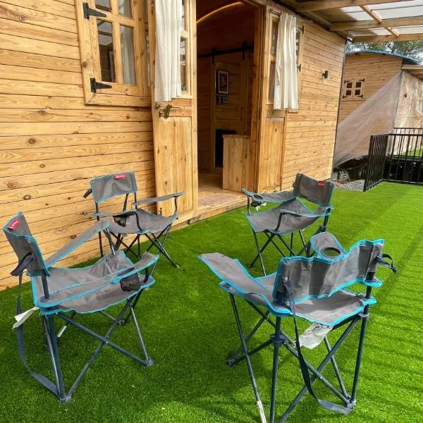 Bombay Camping Company, Pawna Lake Lonavala，位于罗纳瓦拉的酒店