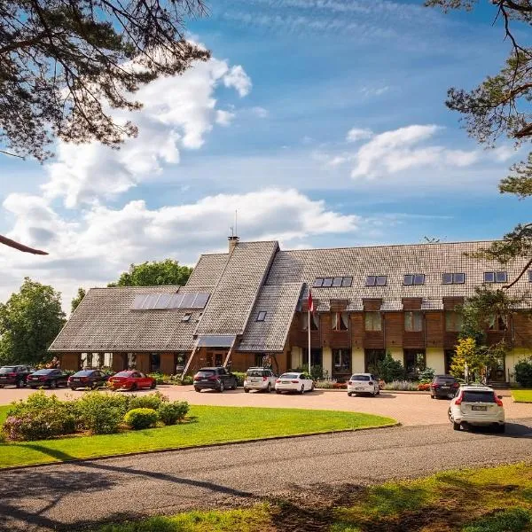 Abzali Hotel and Restaurant with self check-in, hotel v mestu Ādaži
