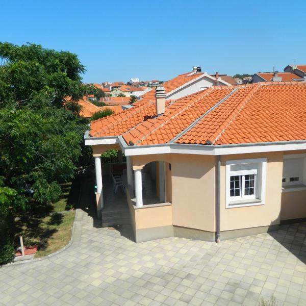 Holiday house with a parking space Zadar - 13883