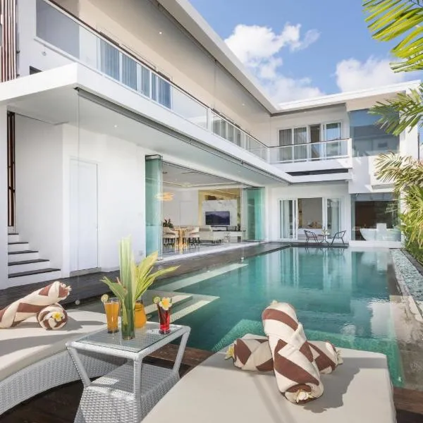 Villa Louis Seminyak by Nagisa Bali, hotel v destinaci Legian