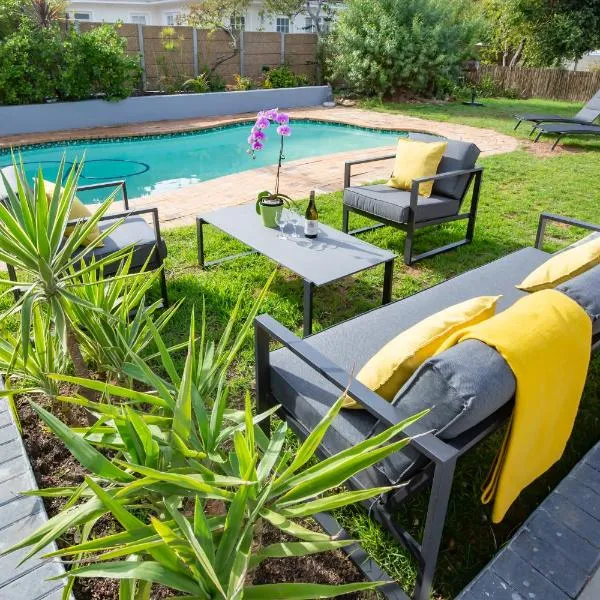 Casa iLanga guesthouse, hotel in Somerset West