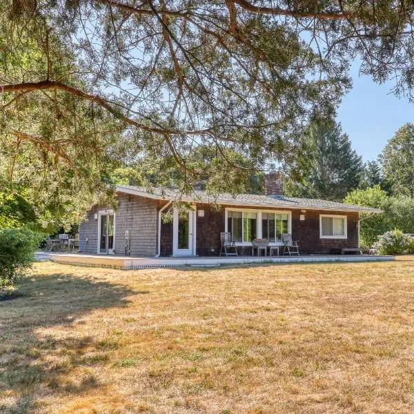 Yellow Brick Road House, hôtel à Oak Bluffs