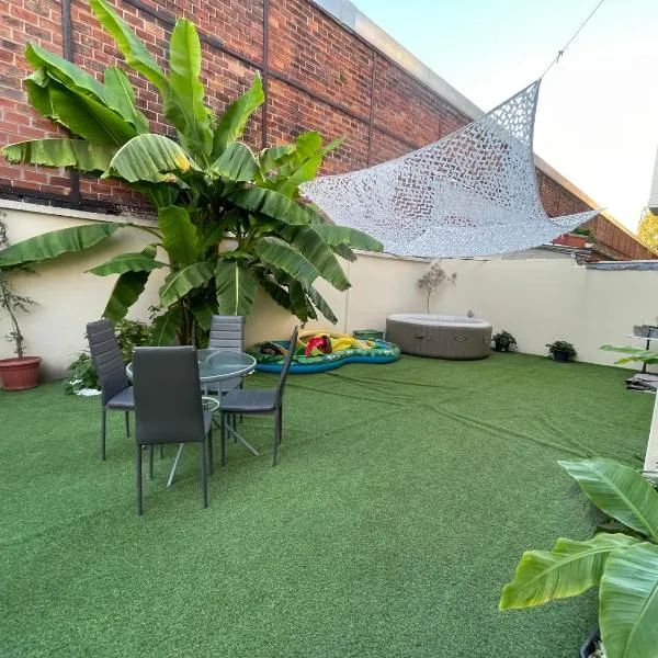 Agréable appartement dans une maison, hotel in Saint-Denis