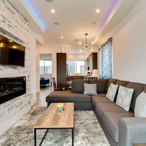 Modern 4 bedroom with rooftop #3, Los Ángeles