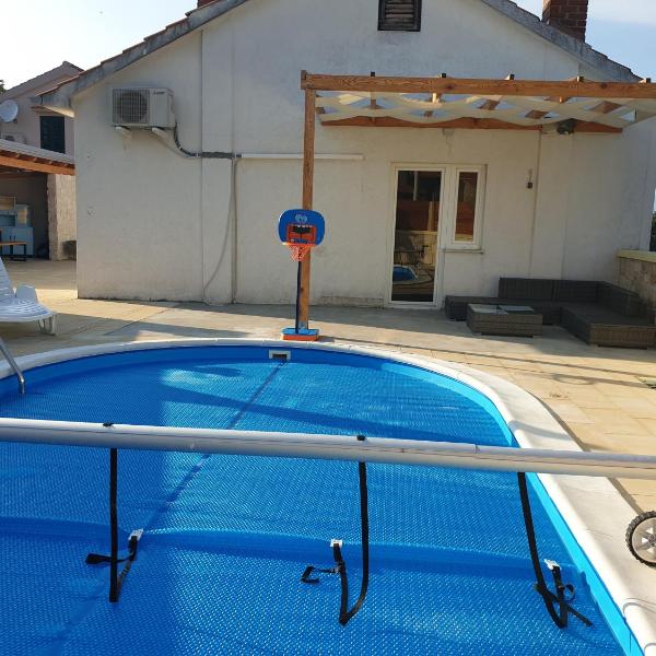 Family friendly apartments with a swimming pool Risika, Krk - 16841