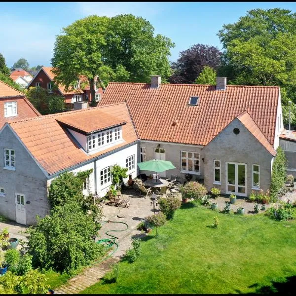 Aabels, hotel in Sæby