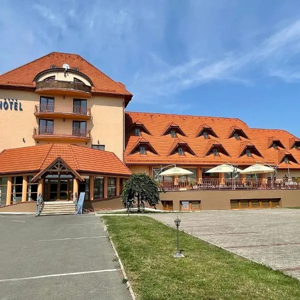 Hotel Ondava, hotel u gradu 'Stropkov'