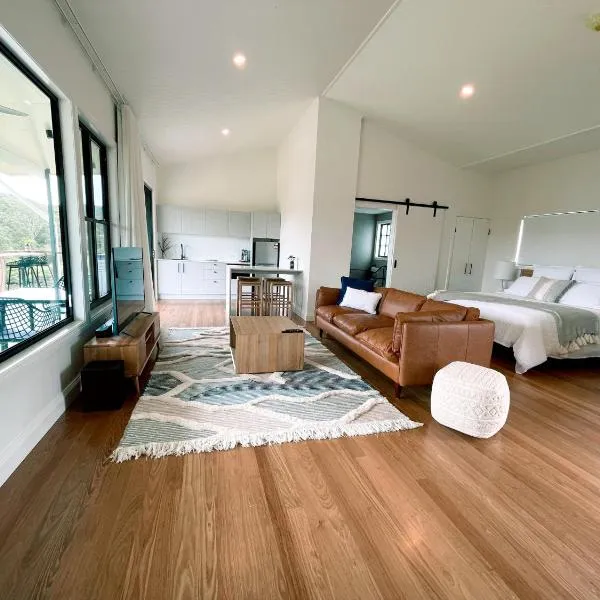 Seven Peaks Farm Stay, hotel v destinaci Beerwah