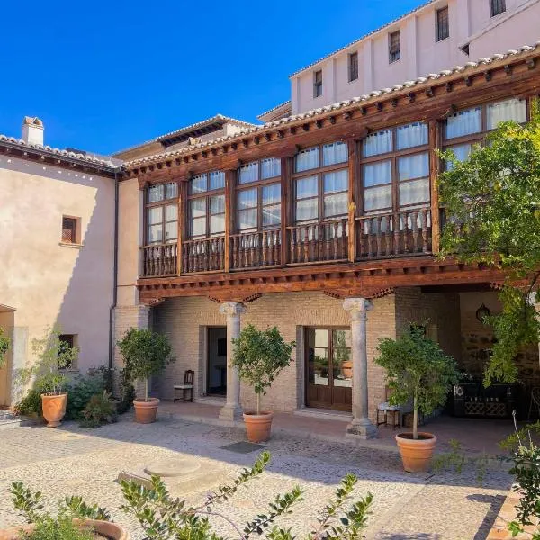 Casa del Armiño - Historic Boutique Hotel in Toledo Old Town, hotel a Toledo