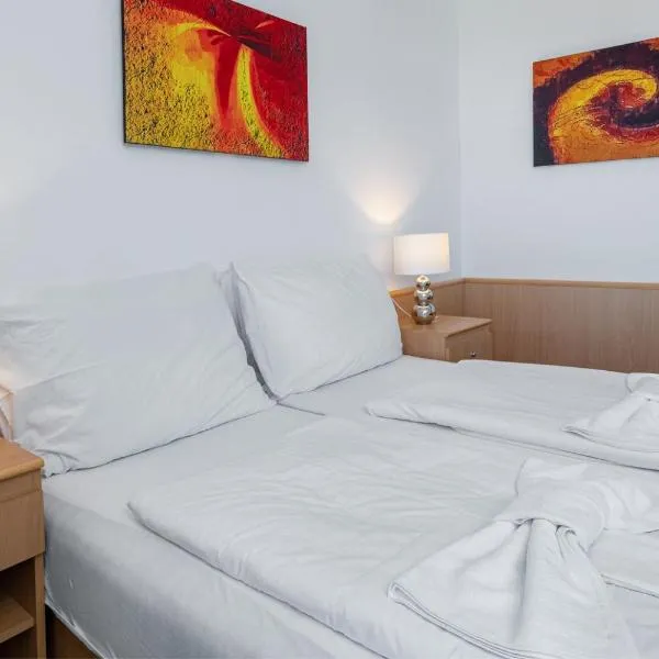Zsóry Liget Vendégház, hotel in Mezőkövesd
