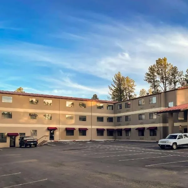 Comfort Inn & Suites Midtown, hotell sihtkohas Ruidoso